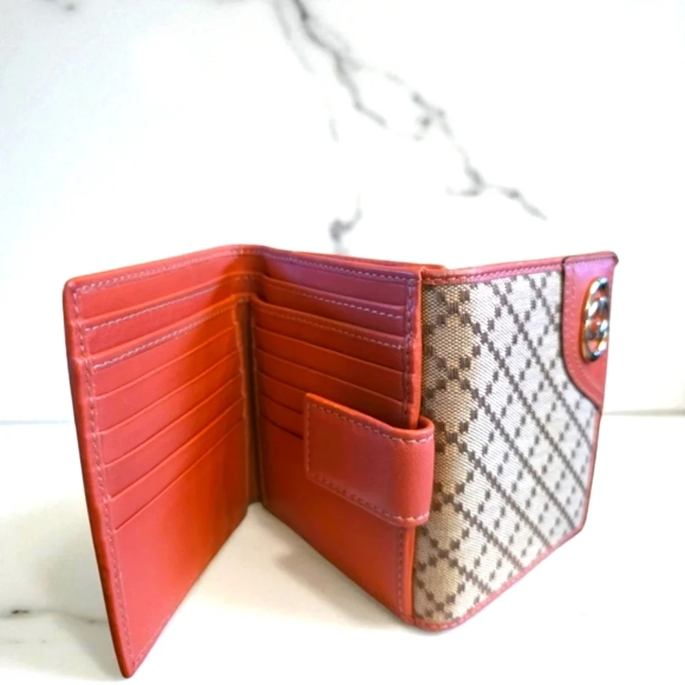 Vintage Gucci Diamante Canvas Bifold Wallet - Rust Leather Trim & GG Emblem - Picture 7 of 16